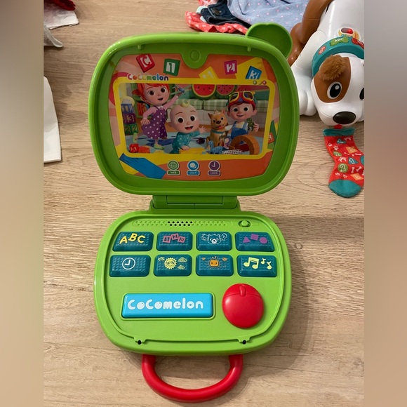 Cocomelon laptop for toddlers - Learning toy - Picture 1 of 3